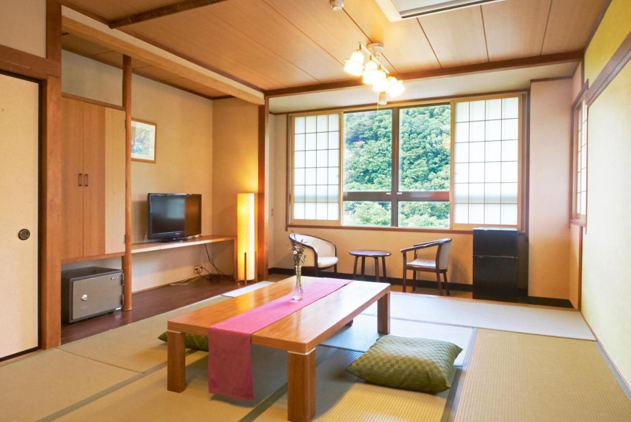Отель Yutoriro Bandai Atami Корияма Экстерьер фото