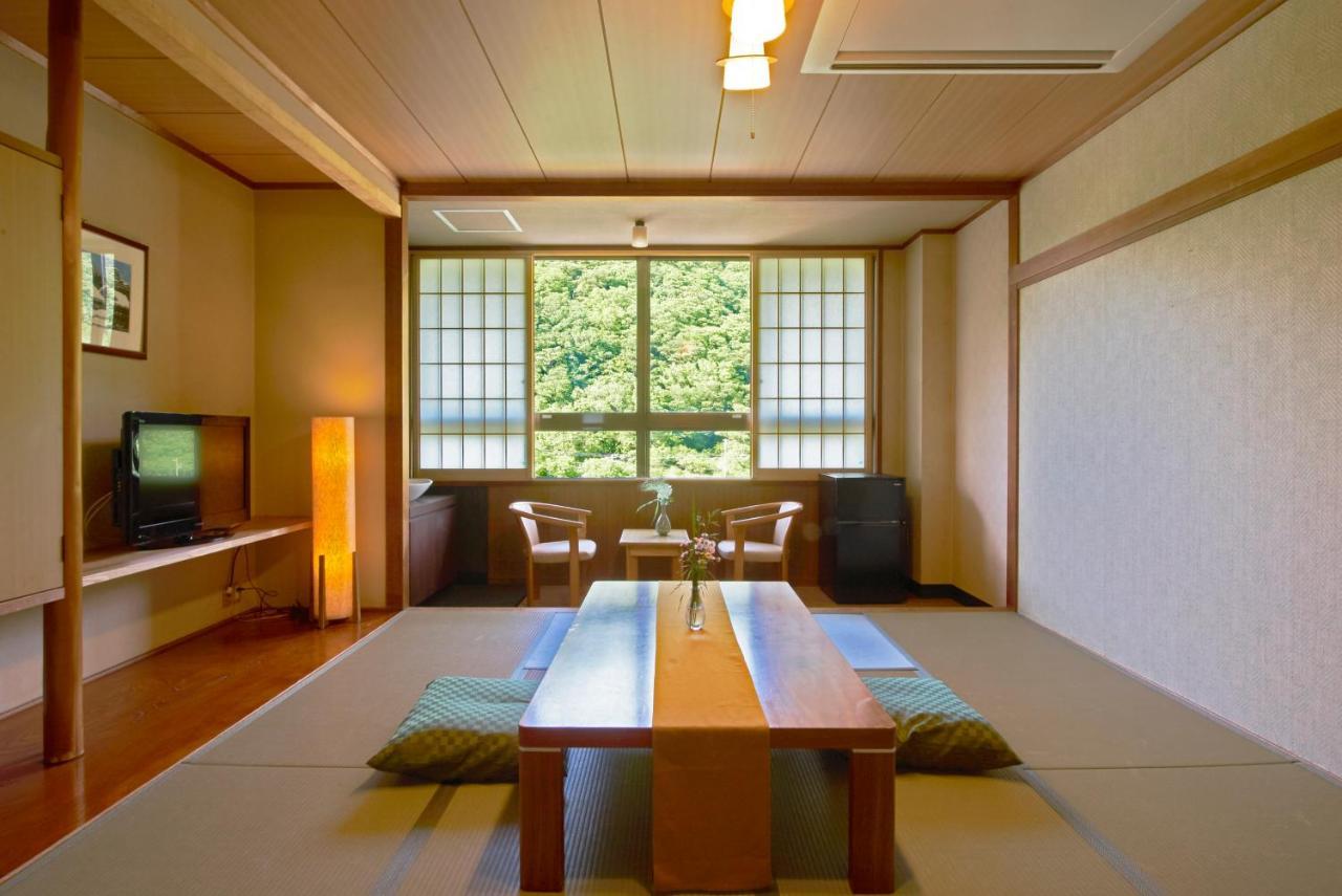 Отель Yutoriro Bandai Atami Корияма Экстерьер фото